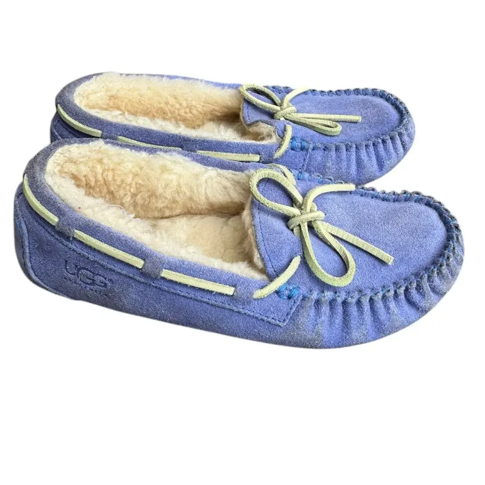 UGG Dakota Slipper Moccasin Sheepskin Lined Sz 1